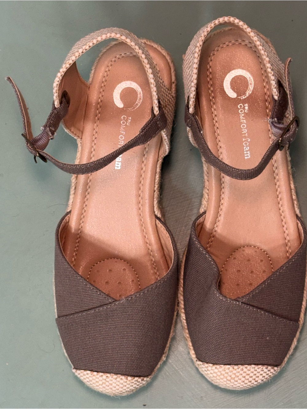Journey True Comfort Brown Beige Espadrille Wedge Sandals Ankle Strap US 6 - Picture 3 of 10